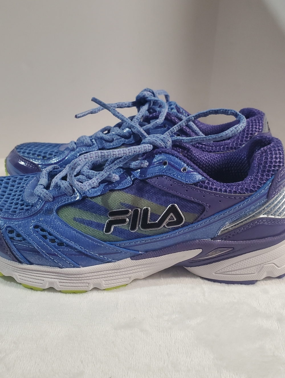 Fila Women’s Athletic Sneakers in Purple and Blue with Lime Accents - Picture 5 of 12